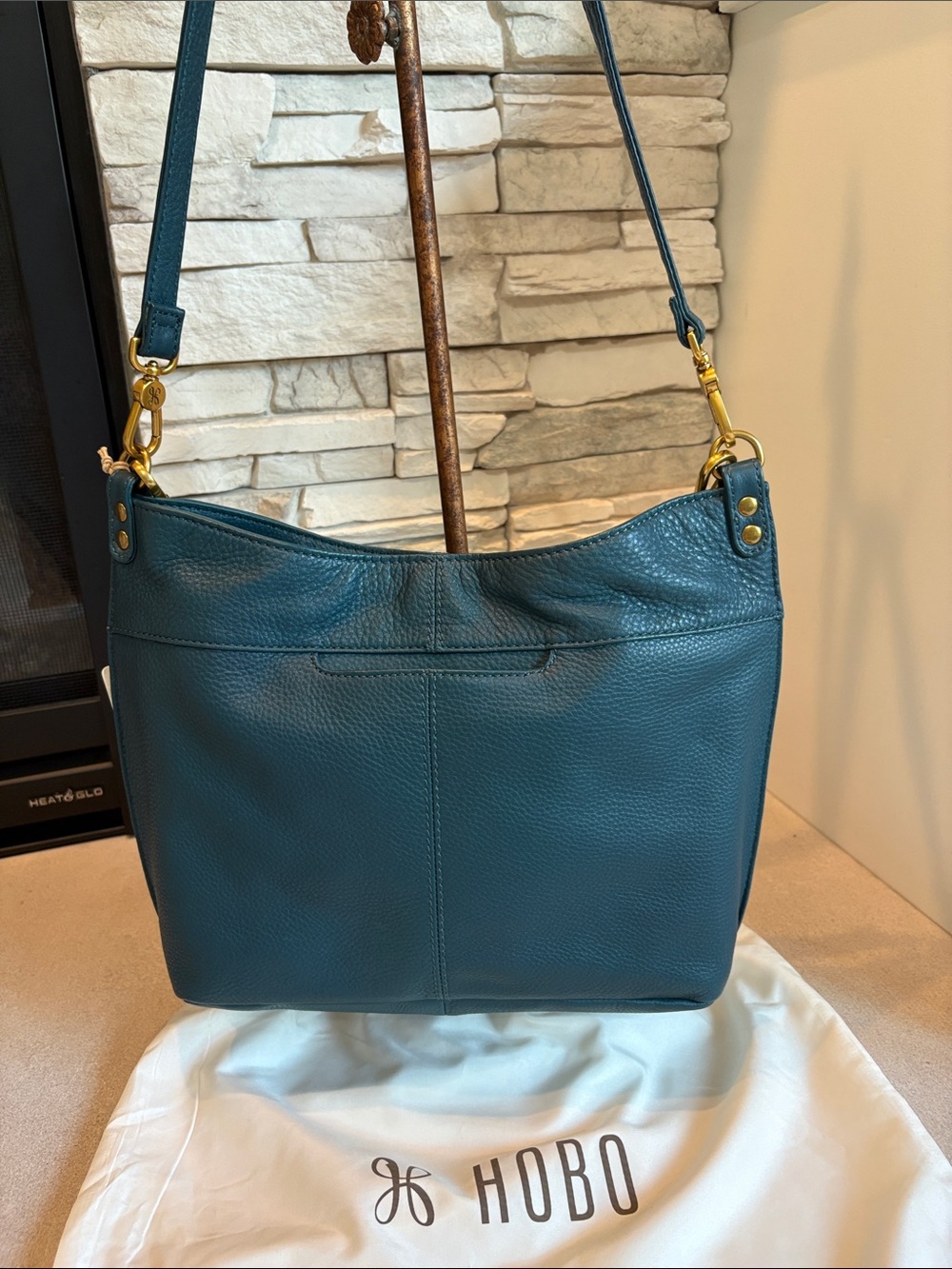 NWT HOBO Pier Crossbody/Shoulder Bag - Picture 3 of 9